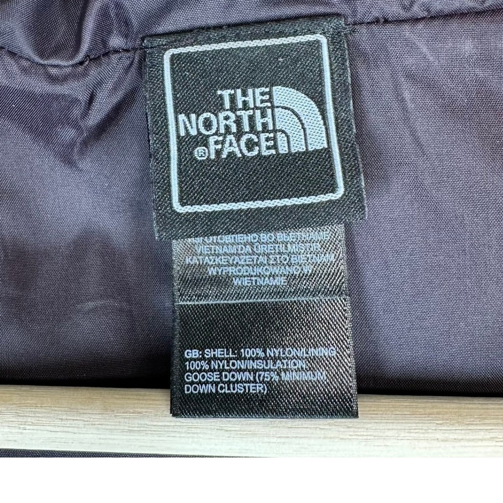 The North Face Vest Womens S Purple 550 Down Quilted Puffer Sleeveless Jacket - Picture 6 of 11